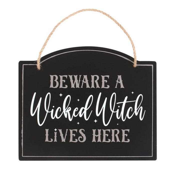 Beware A Wicked Witch Lives Here Hanging Sign - The Gift Cabin UK